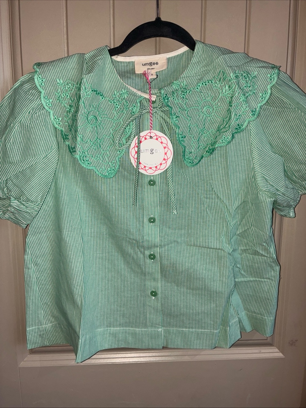 Umgee Mint Green Striped Blouse with Embroidered Scallop Collar